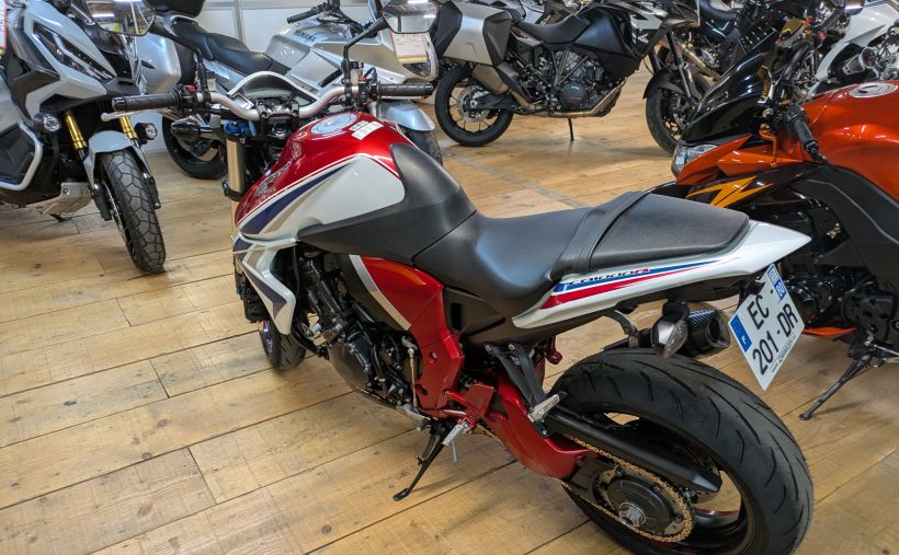 HONDA CB 1000 R 4