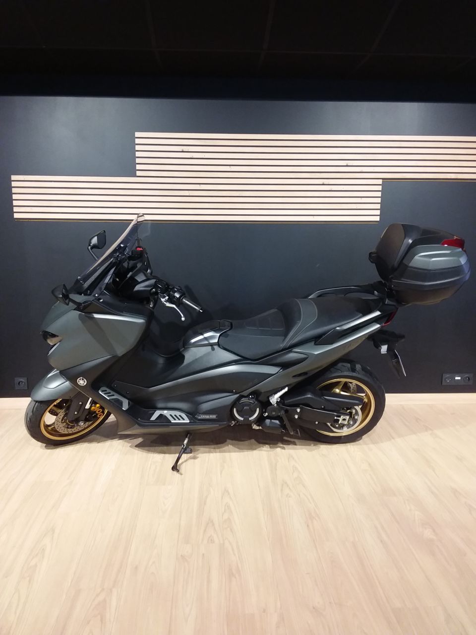 YAMAHA XP T-MAX 560 TECH MAX 2