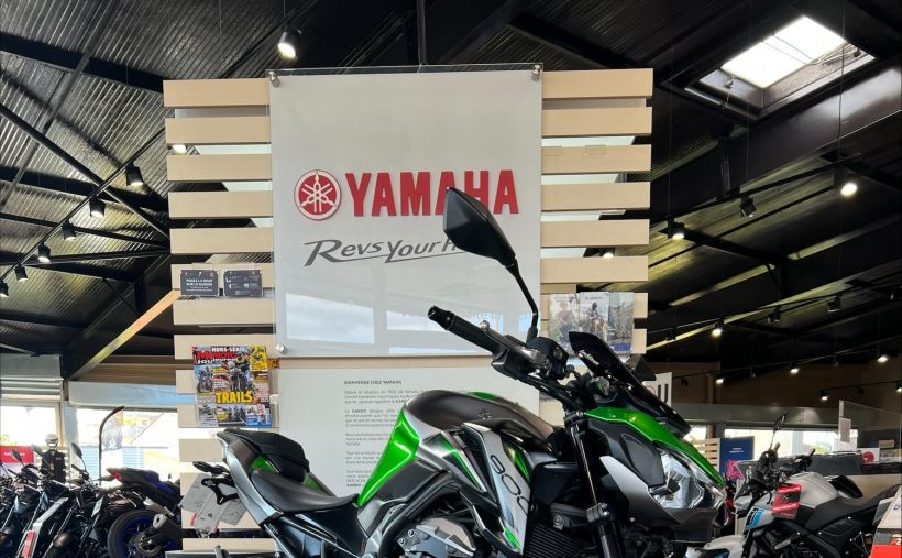 KAWASAKI Z900 SE 4