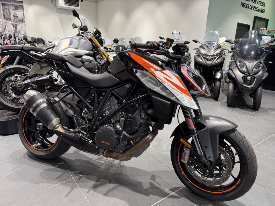 KTM 1290 SUPER DUKE R 5