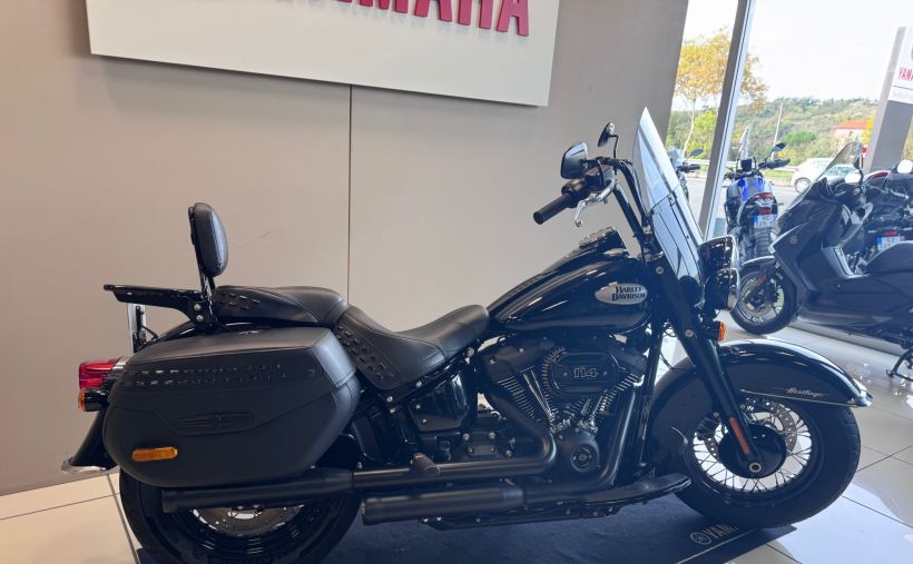 HARLEY-DAVIDSON SOFTAIL HERITAGE 1870 CLASSIC FLHC 114 4