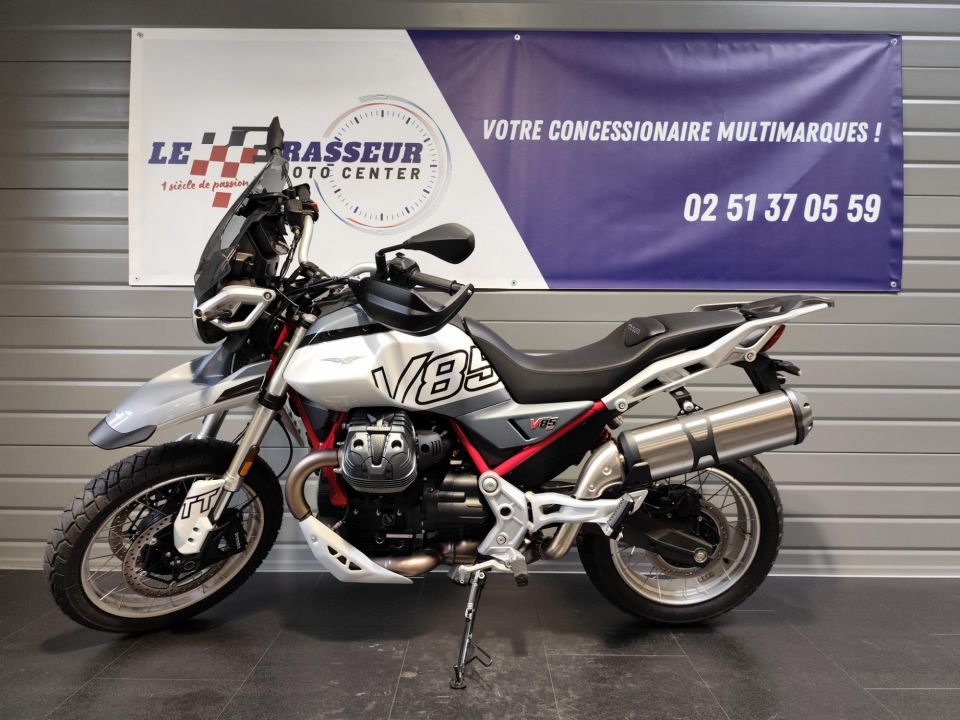 MOTO GUZZI V85 TT 850 6