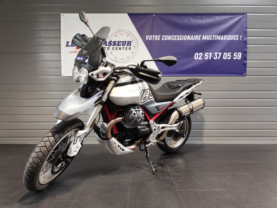 MOTO GUZZI V85 TT 850 12