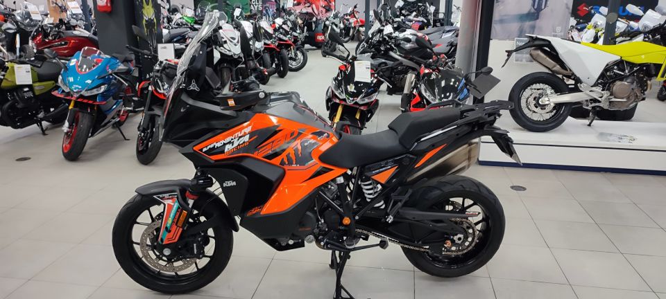 KTM 1290 ADVENTURE S 9