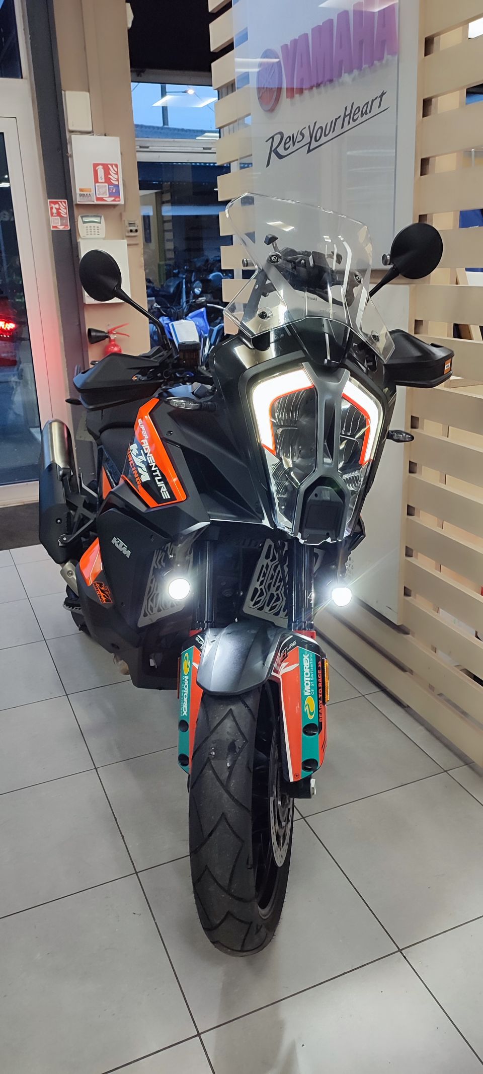 KTM 1290 ADVENTURE S 18