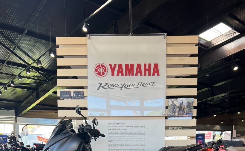 YAMAHA XMAX 125 2