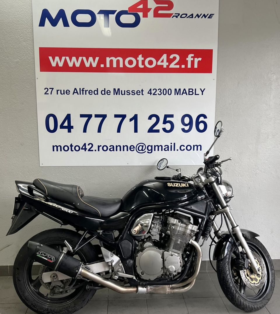 SUZUKI GSF 600 BANDIT 6