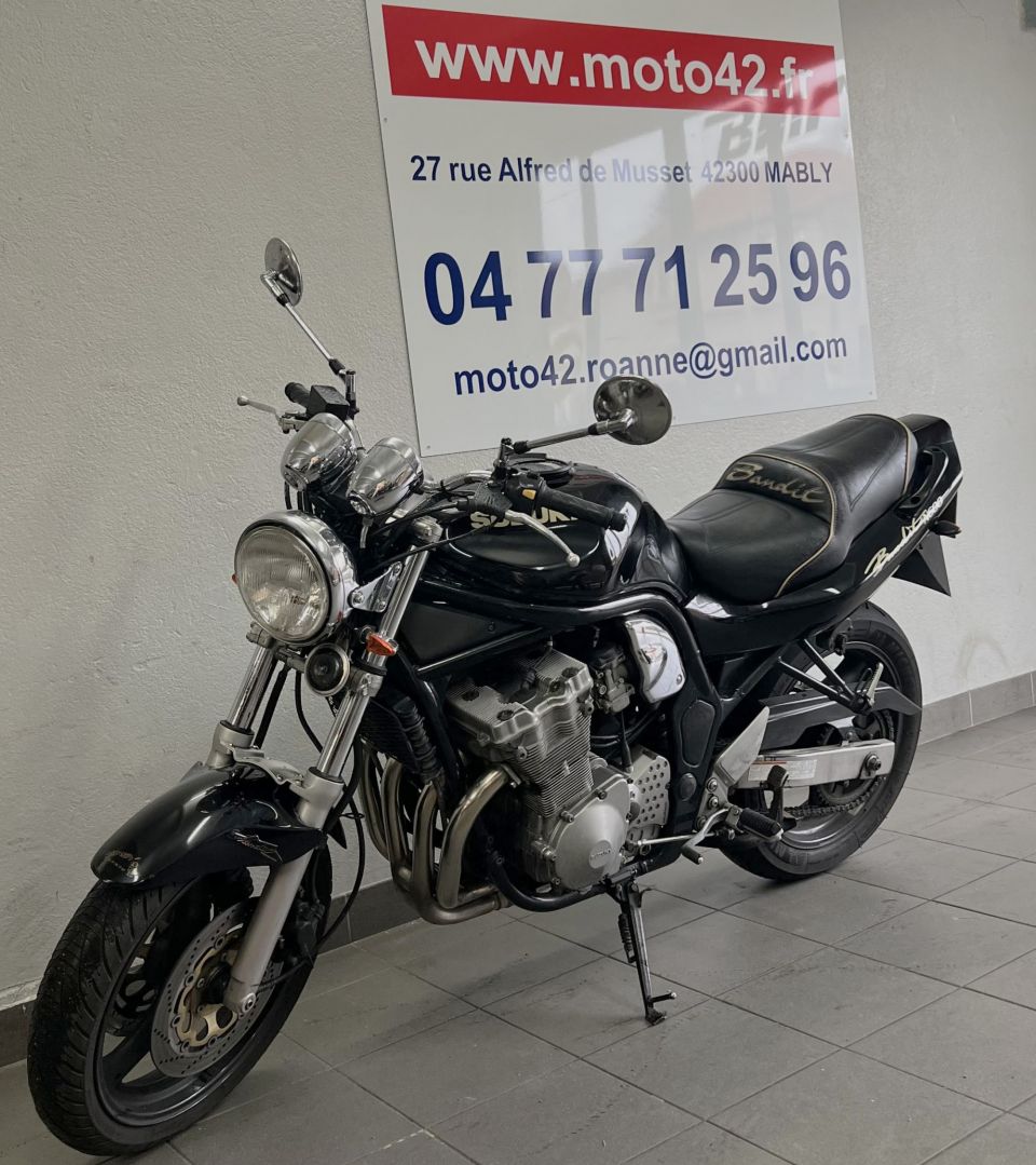 SUZUKI GSF 600 BANDIT 3