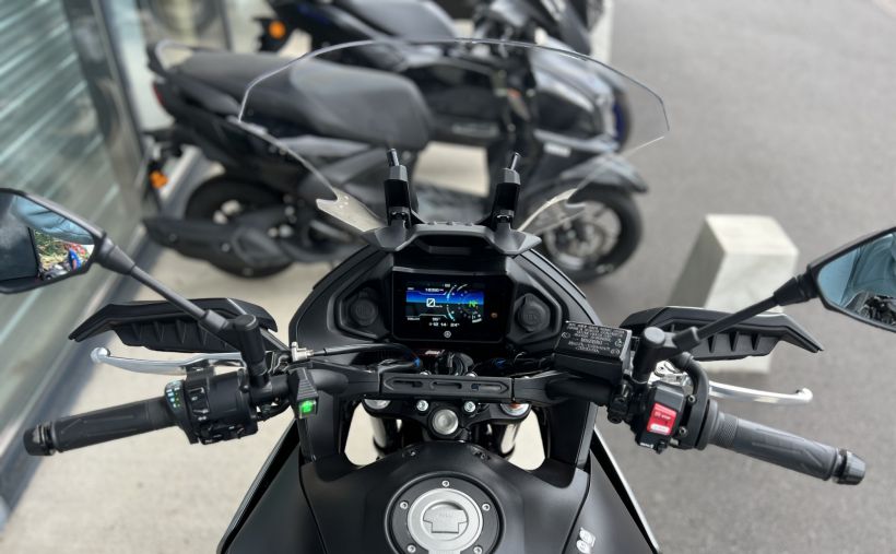 YAMAHA TRACER 7 6