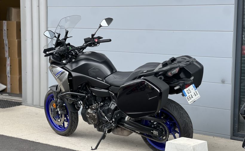 YAMAHA TRACER 7 5