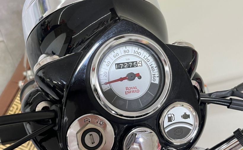 ROYAL ENFIELD CLASSIC CHROME 4