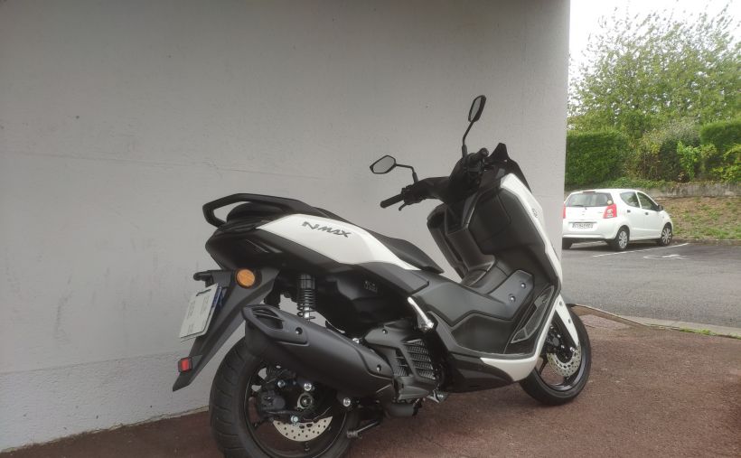 YAMAHA NMAX 125 2
