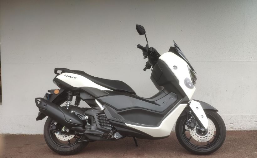 YAMAHA NMAX 125 3