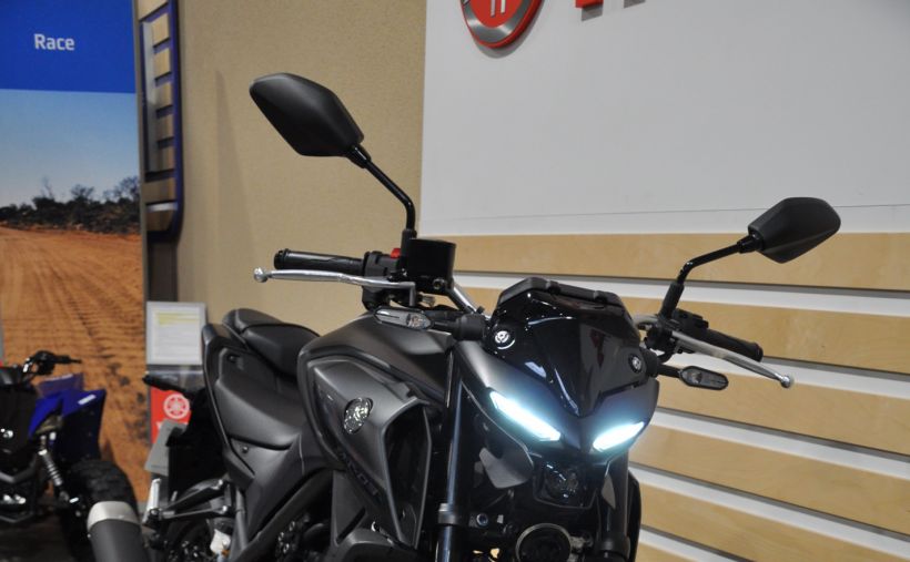 YAMAHA MT-03 300 5
