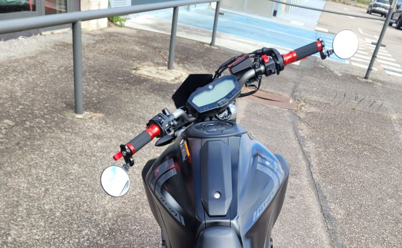 YAMAHA MT-07 (47.5CV) 12