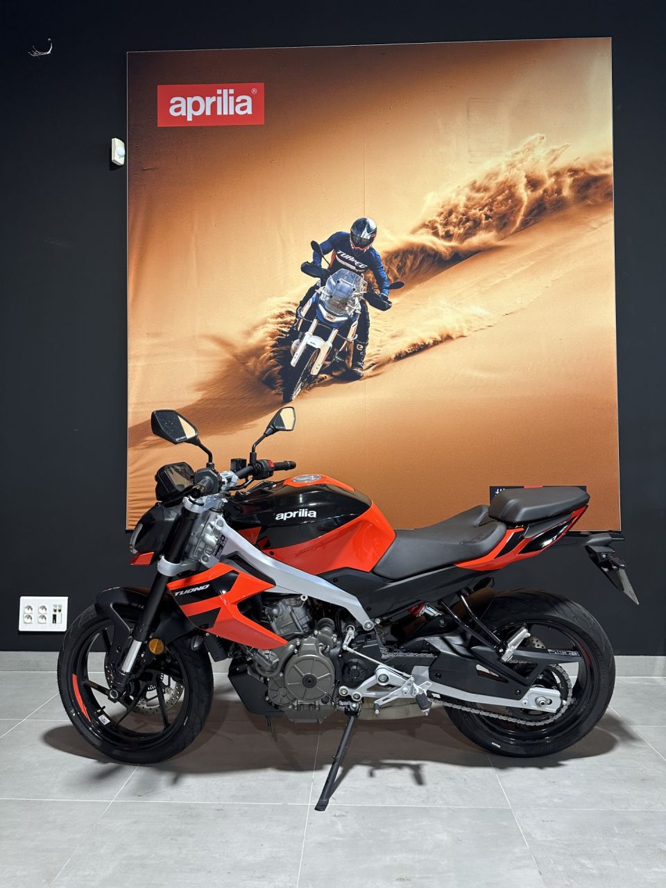 APRILIA TUONO 457 39