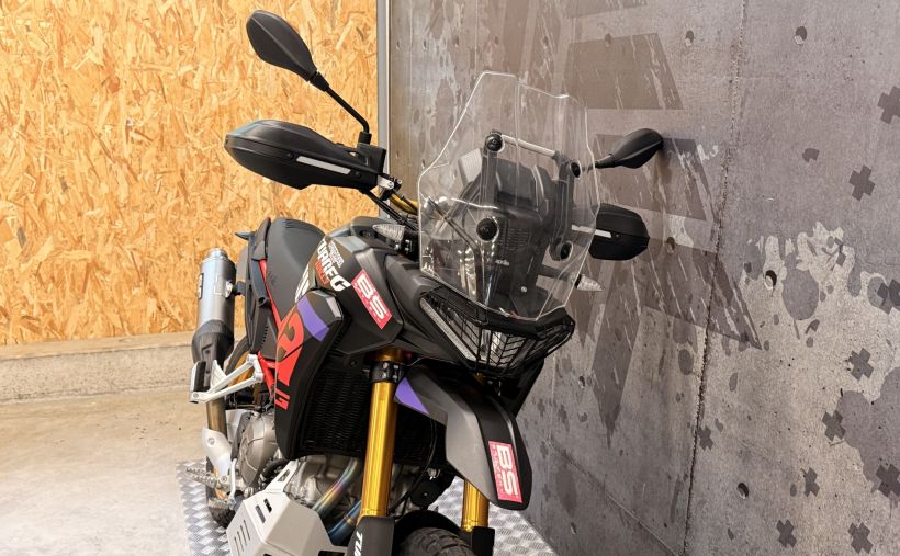 APRILIA TUAREG 660 9