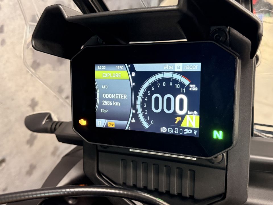 APRILIA TUAREG 660 27