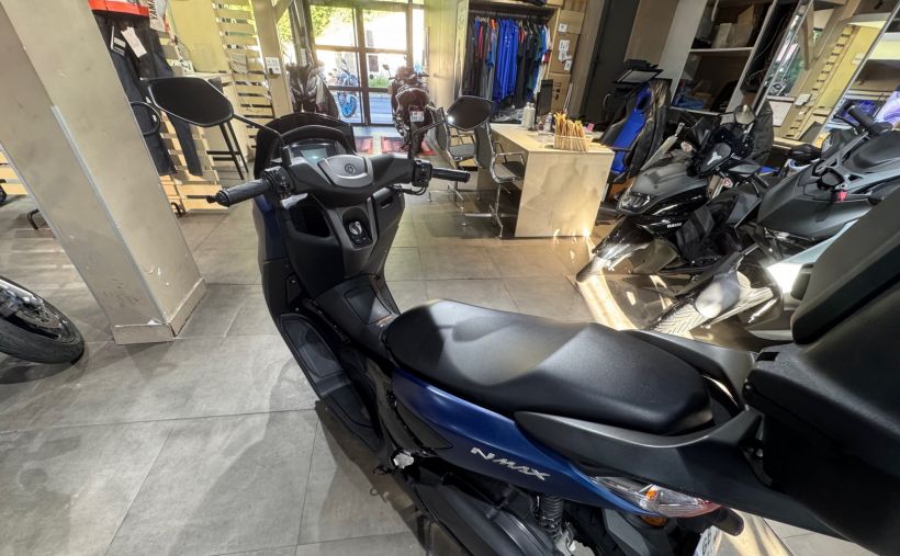YAMAHA NMAX 125 5