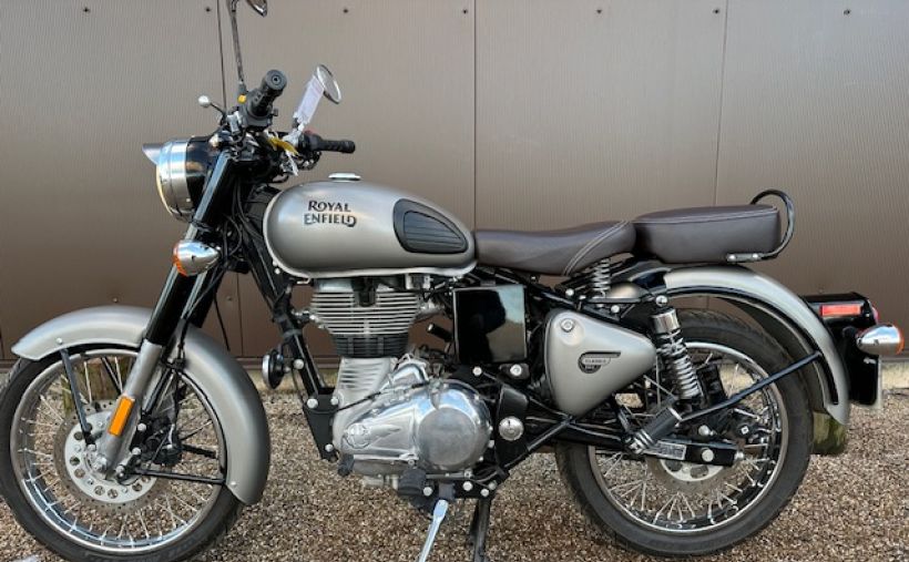 ROYAL ENFIELD BULLET 500 CLASSIC 1