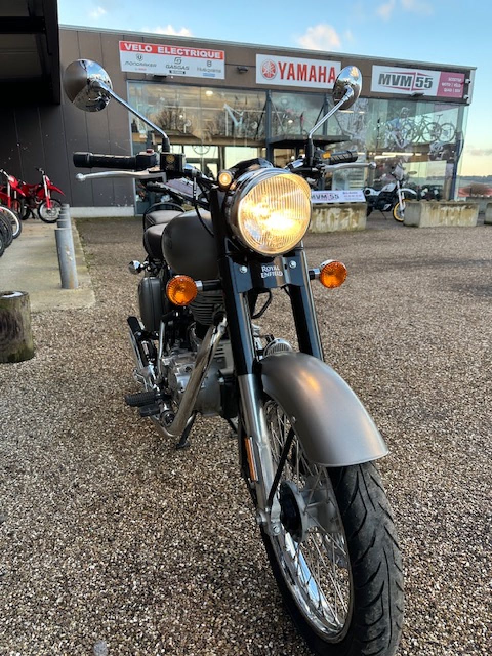 ROYAL ENFIELD BULLET 500 CLASSIC 8