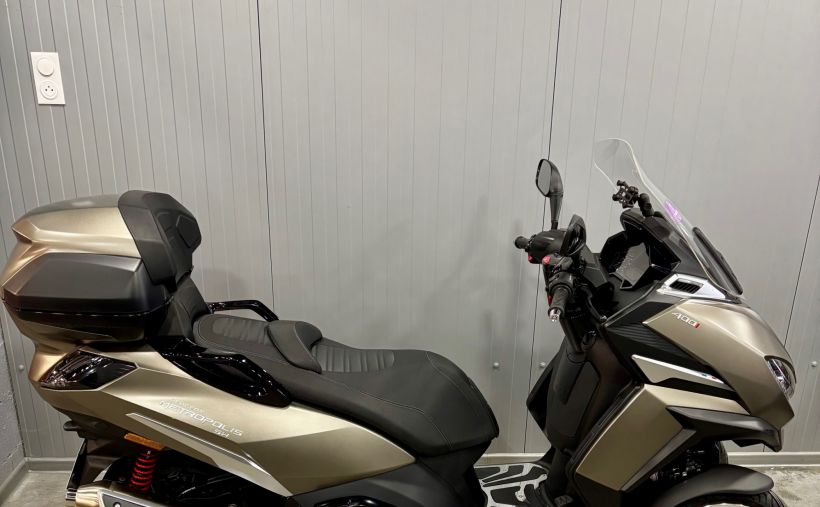 PEUGEOT METROPOLIS 400 SW 0