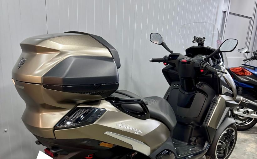 PEUGEOT METROPOLIS 400 SW 6