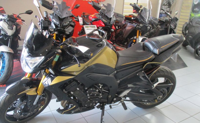 YAMAHA FZ8 N SPR 2