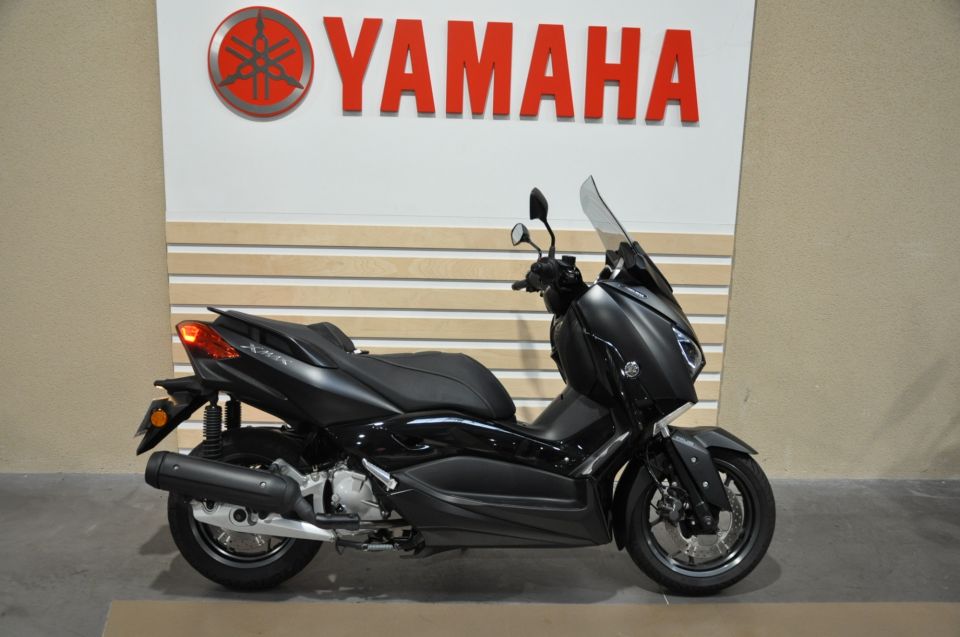 YAMAHA X-MAX 125 IRON MAX 0