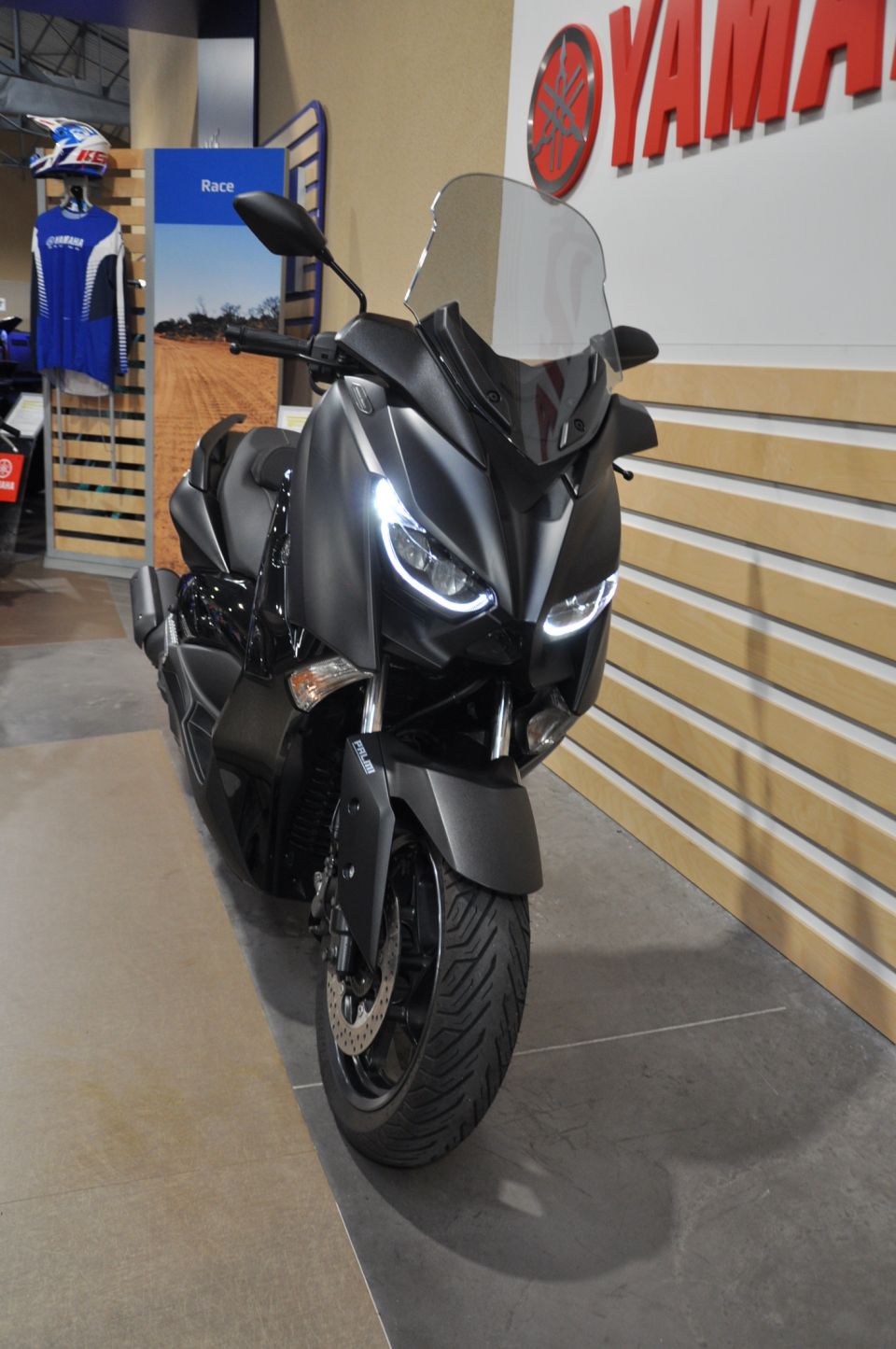 YAMAHA X-MAX 125 IRON MAX 5