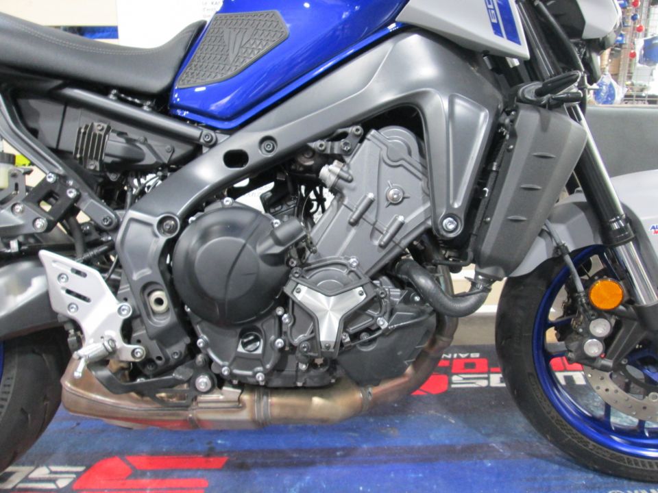 YAMAHA MT 09 2
