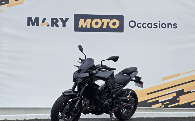 KAWASAKI Z 900 26