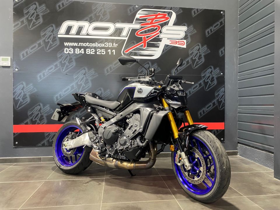 YAMAHA MT-09 SP 5