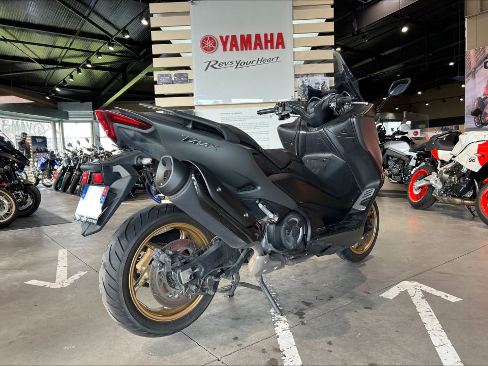 YAMAHA XP T-MAX 560 TECH MAX KAMO 2