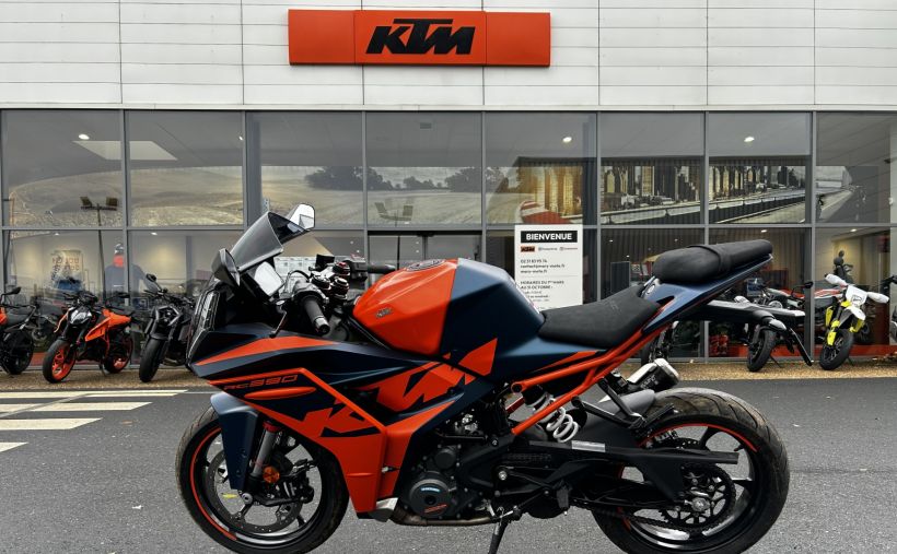 KTM RC 390 4