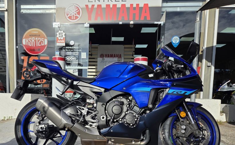 YAMAHA YZF 1000 R1 0