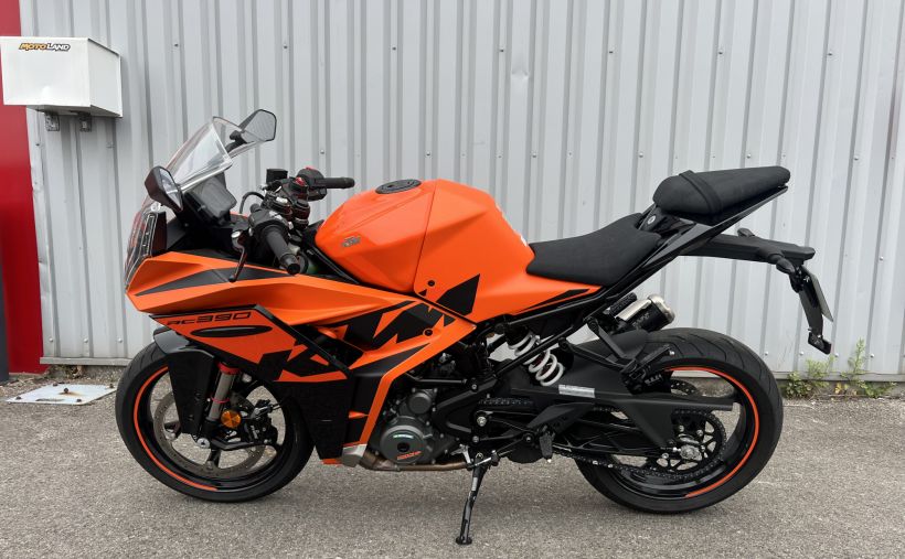 KTM RC 390 ABS 8