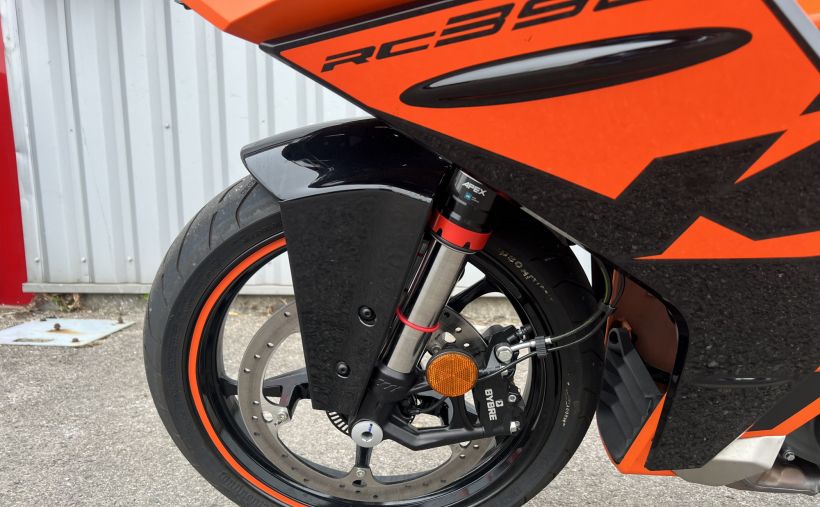 KTM RC 390 ABS 11