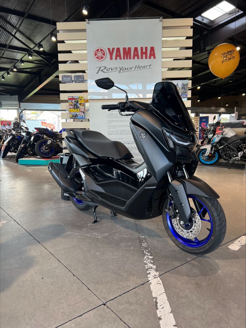 YAMAHA NMAX 125 3
