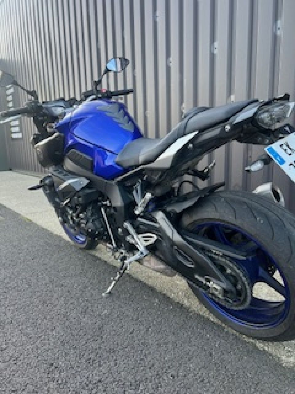 YAMAHA MT-10 1