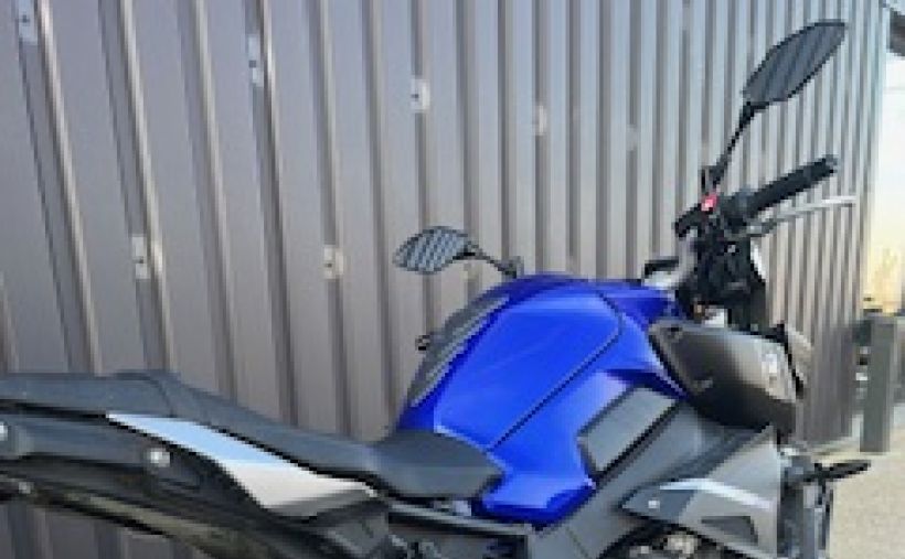 YAMAHA MT-10 3
