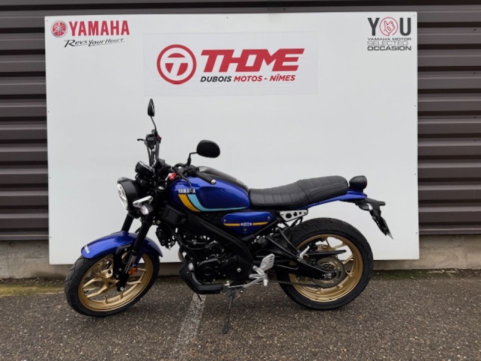 YAMAHA XSR 125 4