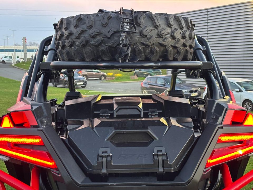 POLARIS RZR PRO XP 15
