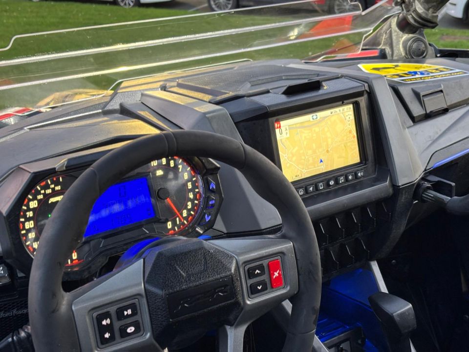 POLARIS RZR PRO XP 20