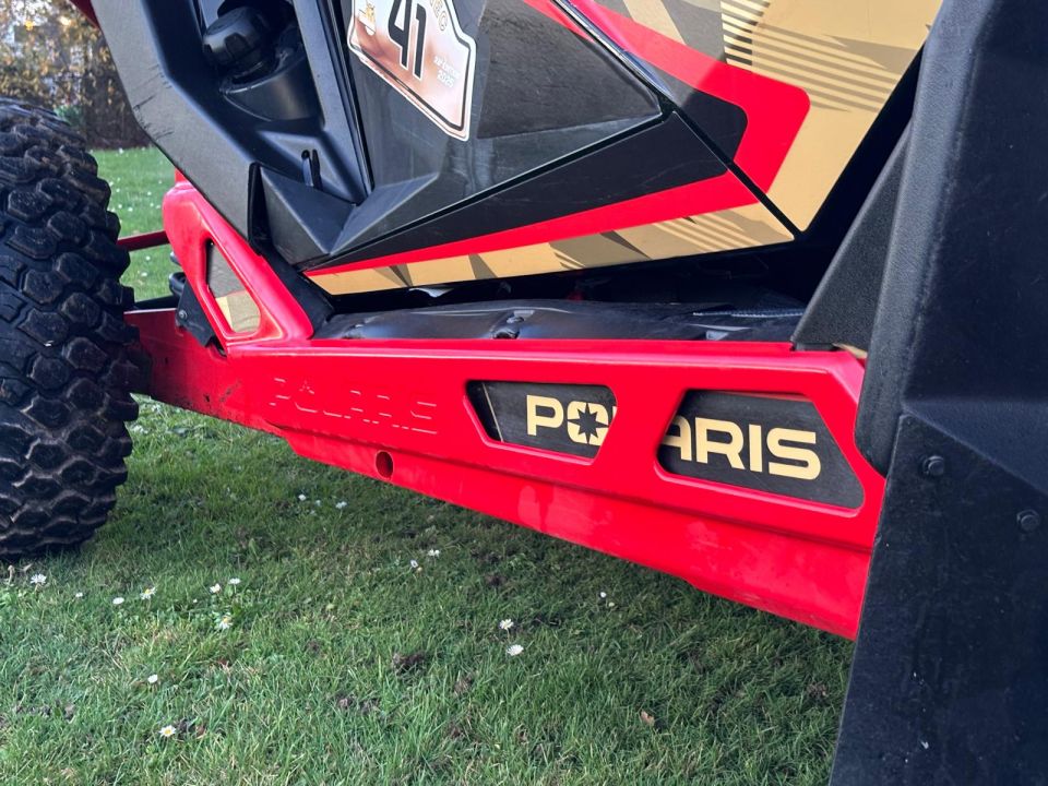 POLARIS RZR PRO XP 30