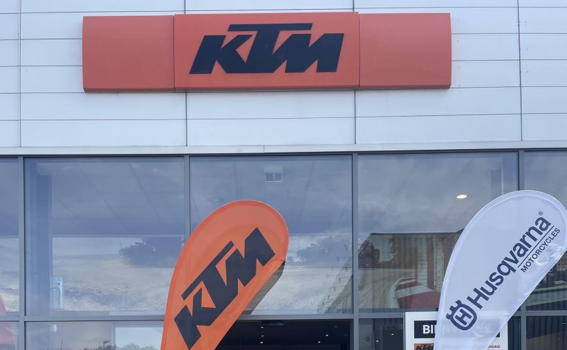 KTM 1290 SUPER DUKE R 2
