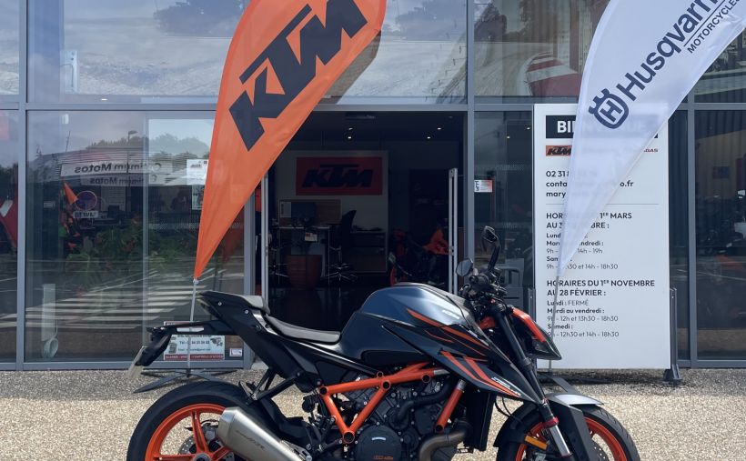 KTM 1290 SUPER DUKE R 1