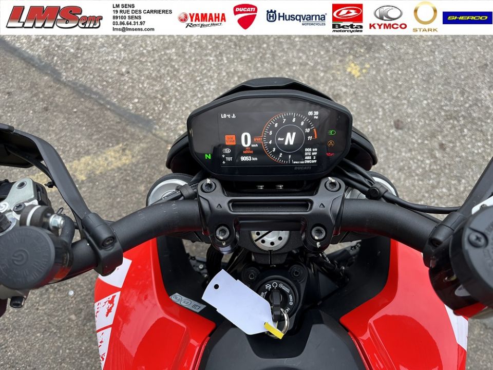 DUCATI HYPERMOTARD 6