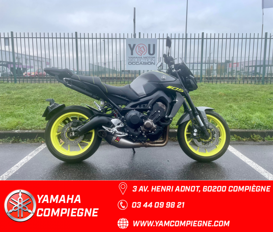 YAMAHA MT-09 0
