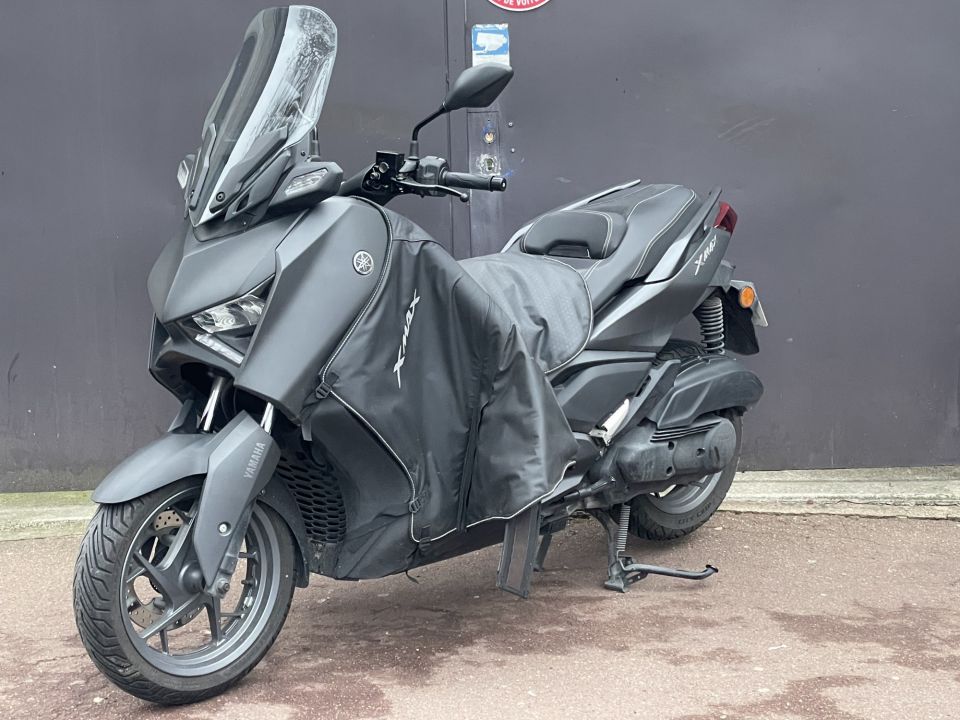 YAMAHA XMAX 125 - 1 PROPRIETAIRE - GARANTIE 12 MOIS 2